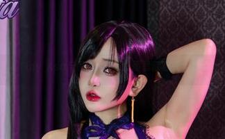Tiny Asa与吊带，高清画面里藏着的小叛逆
